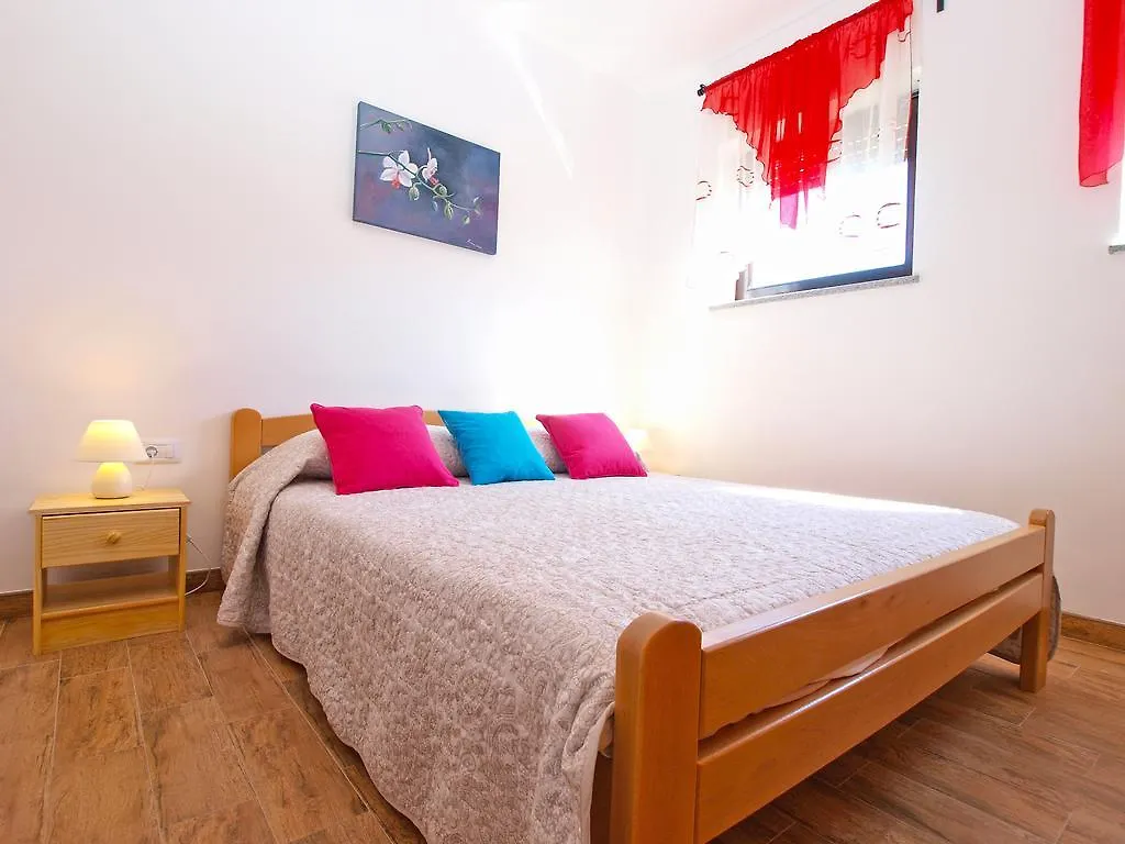 Apartment Snezana 1200 Fazana
